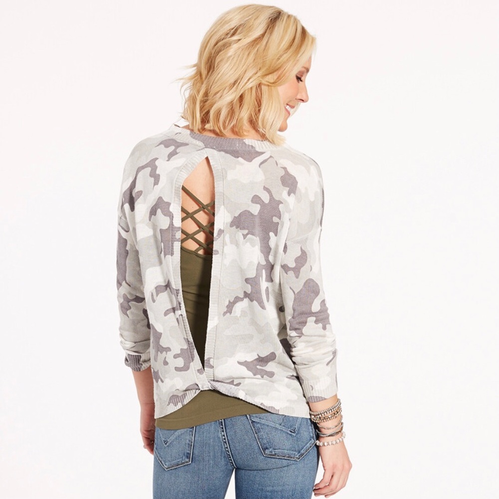 Jamison By Evereve Peekaboo Open Back Camouflage Prin… Gem